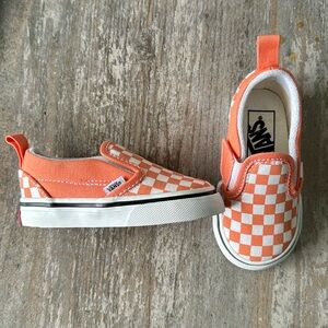 Toddler Slip-On V Checkerboard Shoe size 5